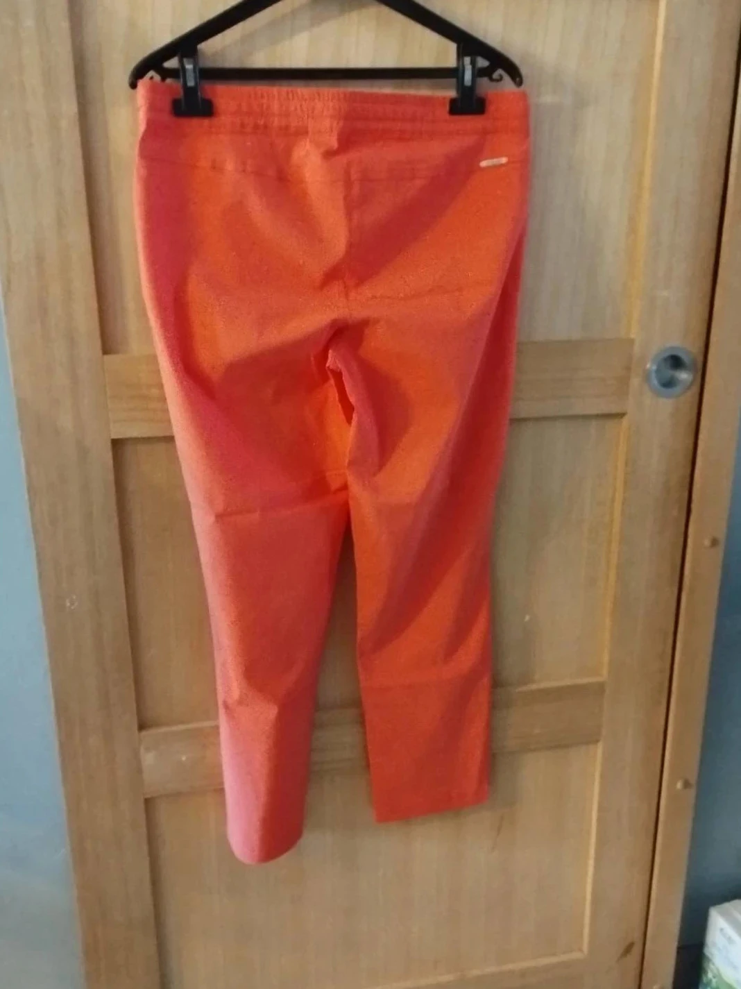 Calça justa rosa brilhante, Ascari T42 – photo 5